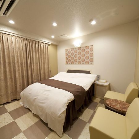 Hotel Fine Aroma Dotonbori (Adults Only) Осака Экстерьер фото